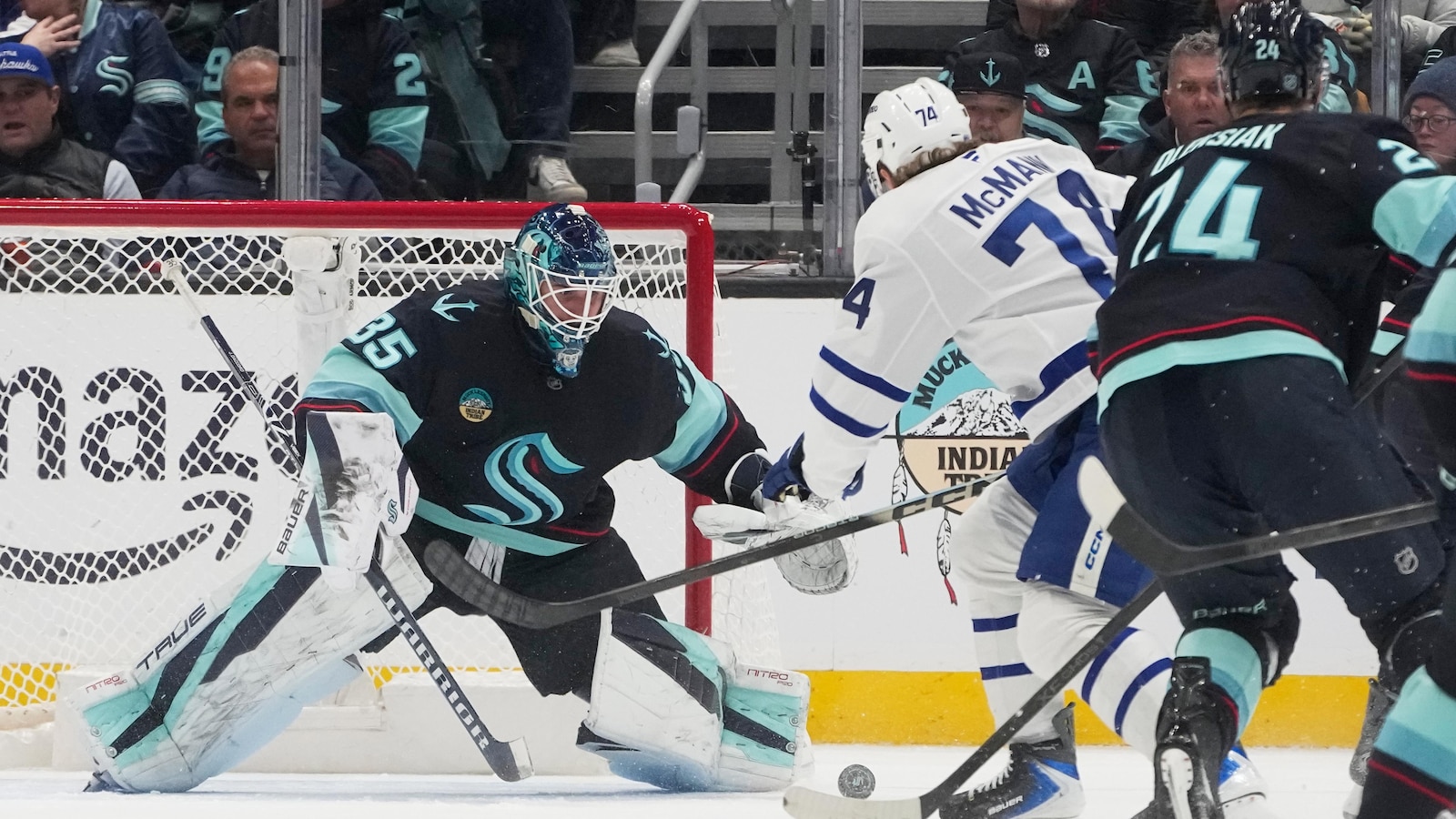 Shane Wright scores twice as Kraken extend win streak to 3 games with 5-2 win over Maple Leafs