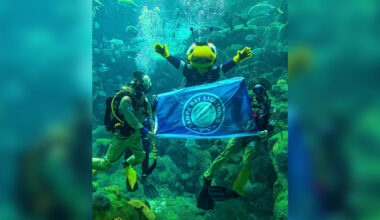 ThunderBug scuba dives to celebrate Stadium Series
