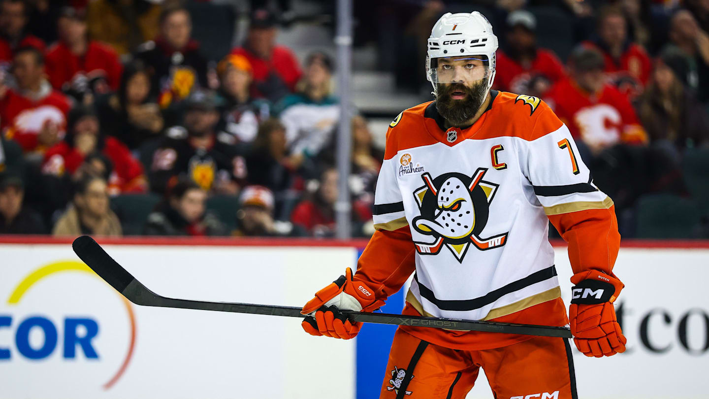 Jan 25, 2026; Calgary, Alberta, CAN; Anaheim Ducks defenseman Radko Gudas (7) against the Calgary Flames during the third period at Scotiabank Saddledome.