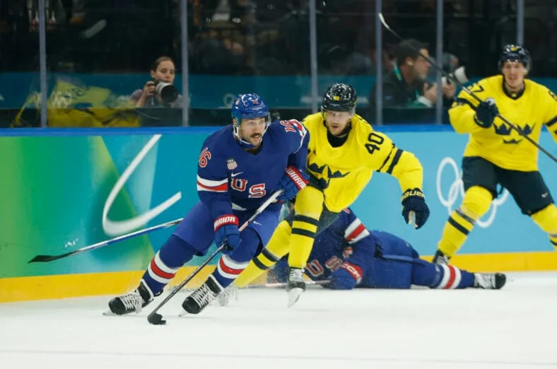 Olympics: Ice Hockey-Men Quarterfinal- USA-SWE