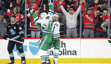 Hurricanes become 3rd NHL team to rally from 2 goals down in final 2 minutes to win in regulation