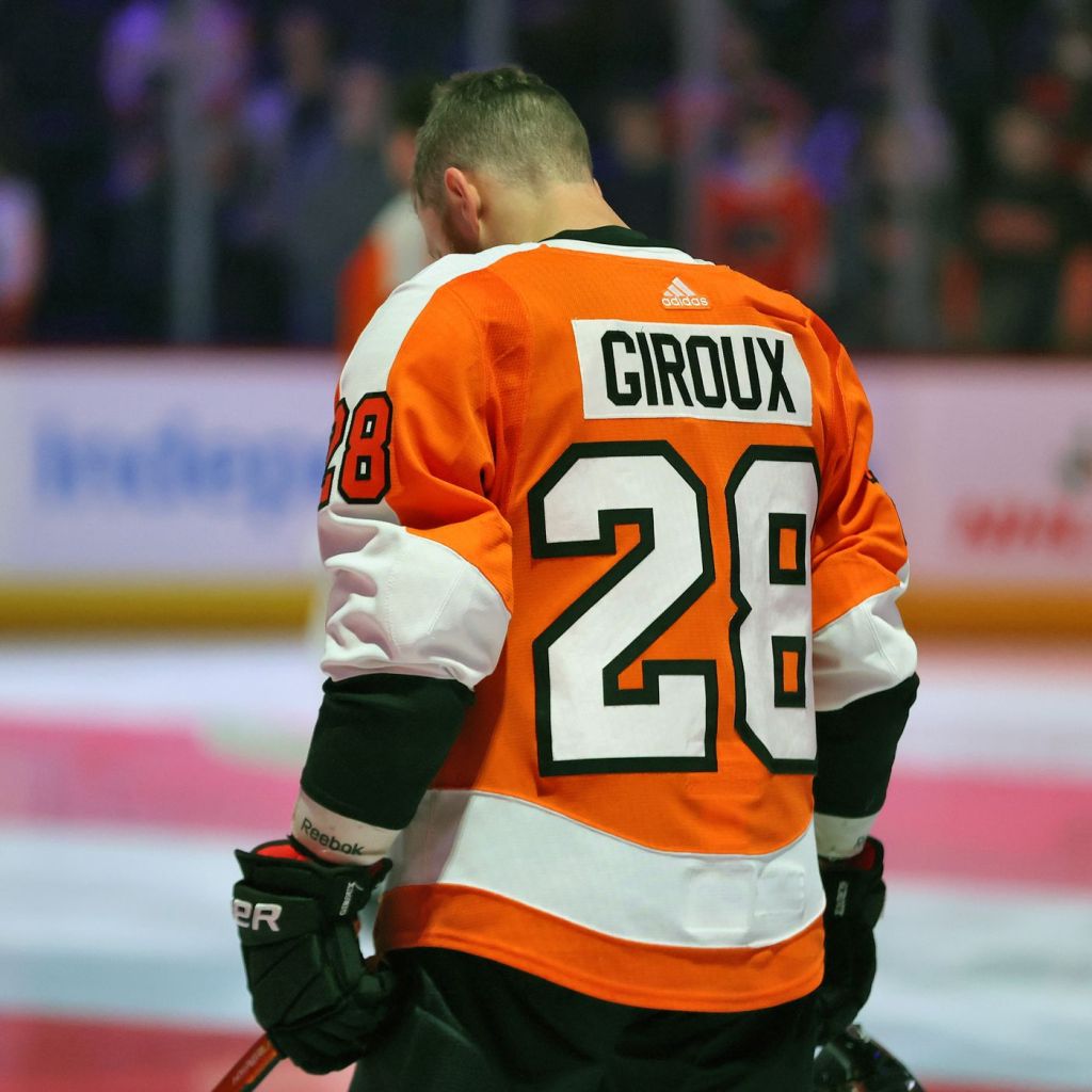 Claude Giroux returns to Philly tonight ► FLYERS NITTY GRITTY