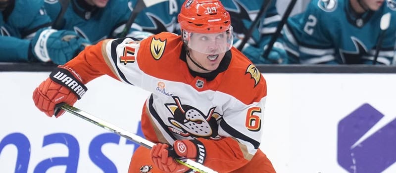 NHL DFS: DraftKings Plays and Strategy for Sunday, February 1