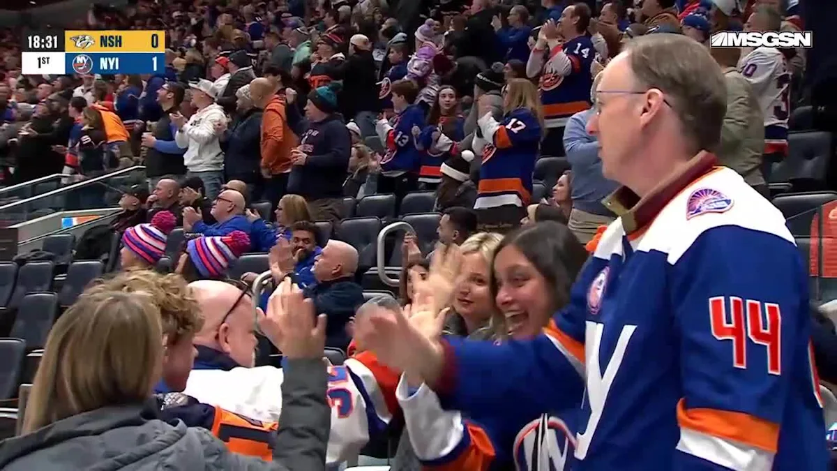 Mathew Barzal with a Goal vs. Nashville Predators