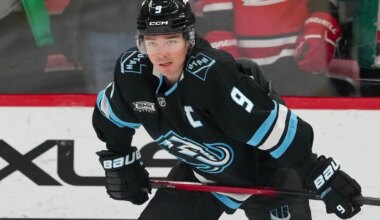 Utah Mammoth vs. Vancouver Canucks odds, tips and betting trends