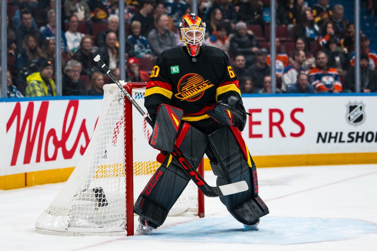 Nikita Tolopilo Vancouver Canucks