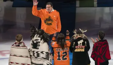 Vancouver Canucks owner Francesco Aquilini called out for not meeting with the media