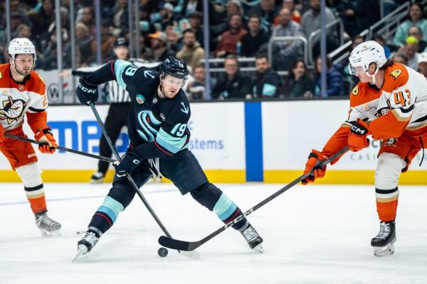 Streaking Kraken, Ducks face off in key divisional tilt