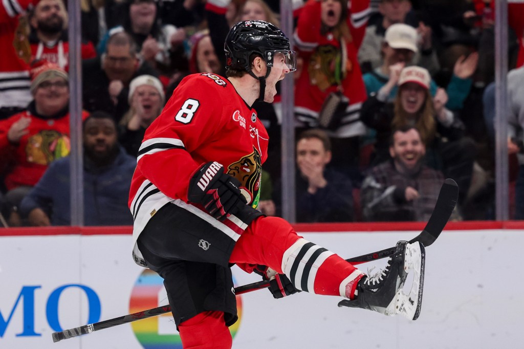 Chicago Blackhawks 6, San Jose Sharks 3
