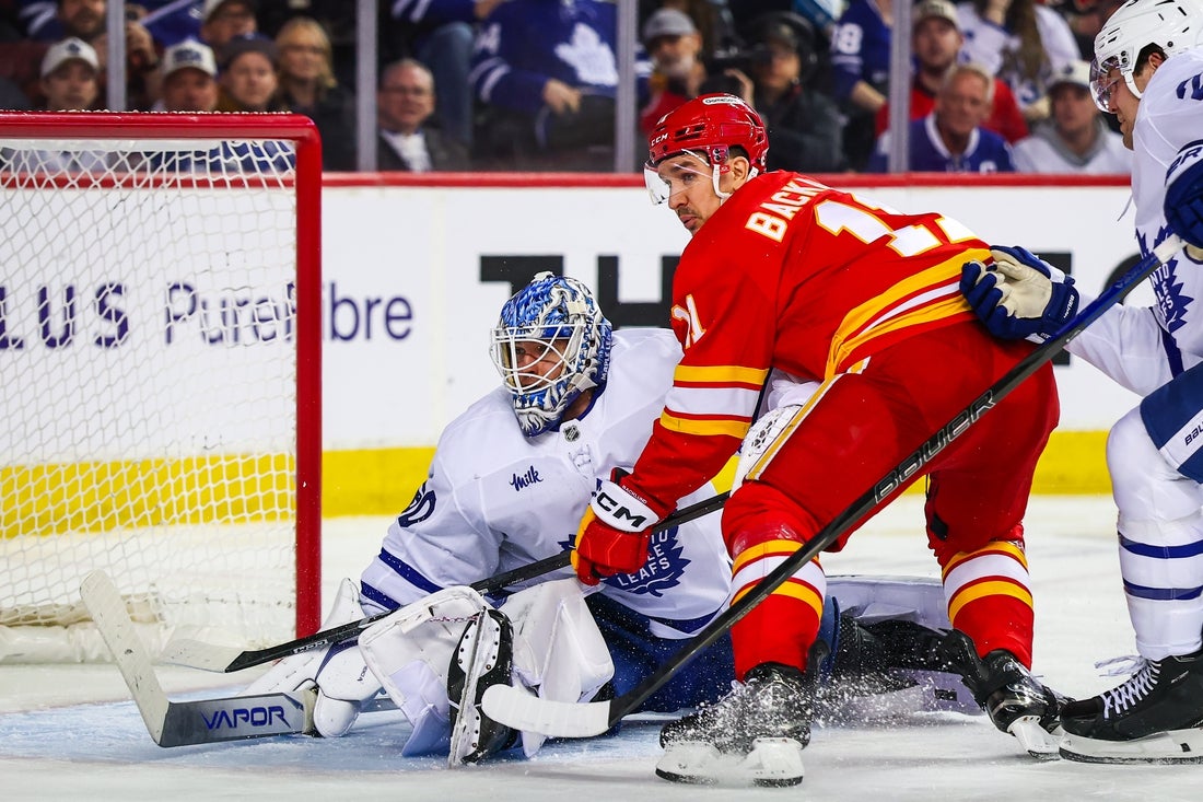 William Nylander shines as Leafs beat Flames for 8th straight time