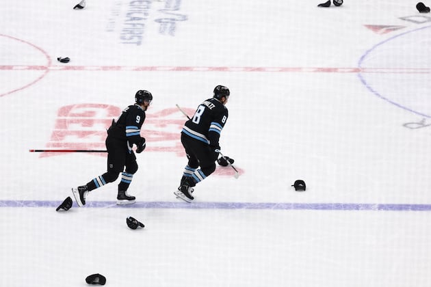 Schmaltz's hat trick helps Utah Mammoth top Vancouver Canucks 3-2 – Deseret News