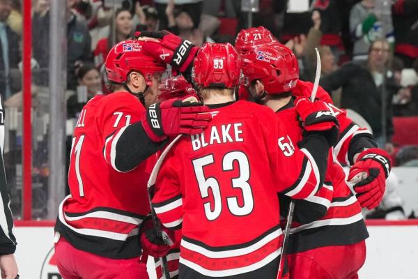 Hurricanes carry points streak into showdown vs. Senators