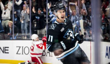 Mammoth enter Olympic break in playoff spot after 4-1 win over Red Wings