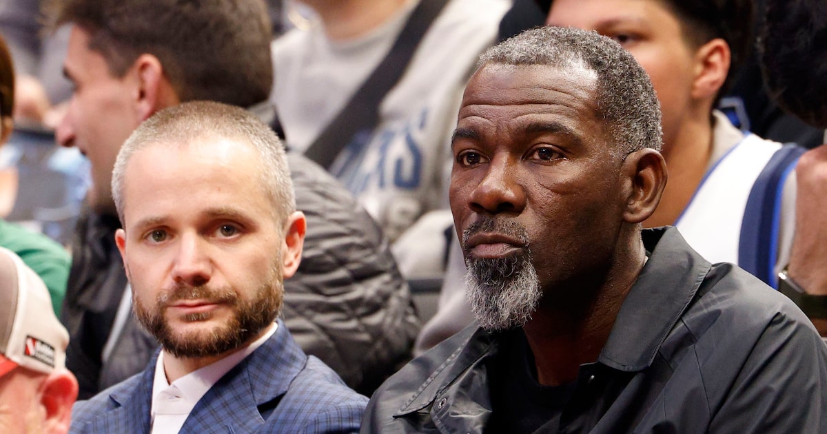 Mavericks fulfill trade deadline goals with salary dump, draft picks and point guard help