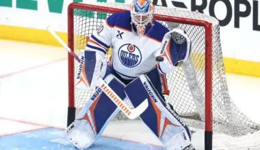 Vancouver Canucks staring down major goalie decision as Western Conference rival offers veteran for