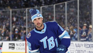 St. Louis Blues claim Jack Finley off waivers from Tampa Bay Lightning