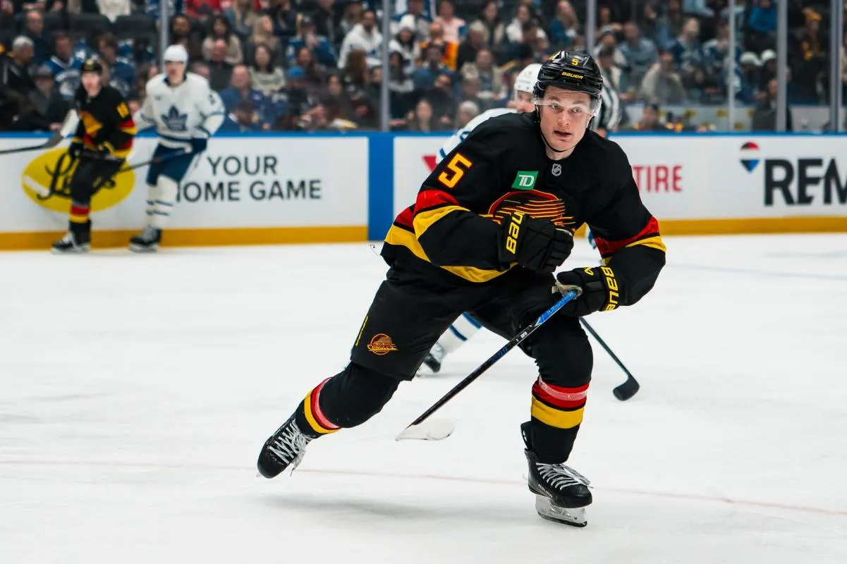 Vancouver Canucks rookie defenseman Tom Willander proving why he’s the future of the franchise