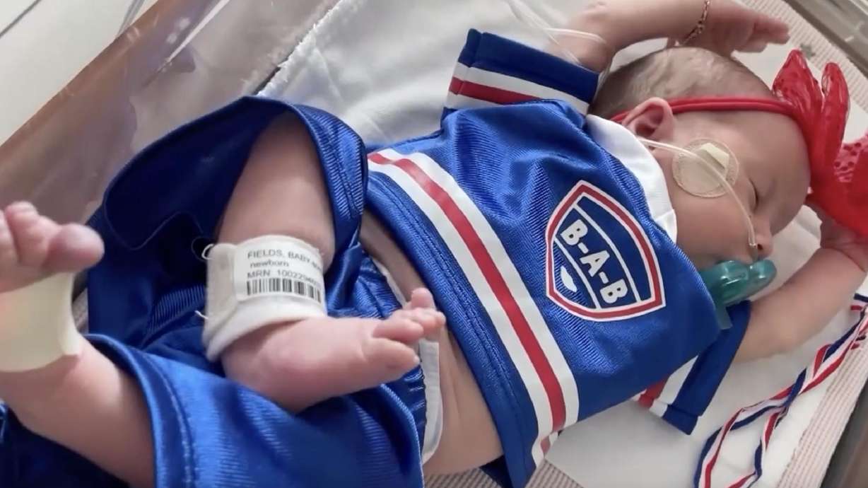 Hockey‑obsessed family brings NICU twins home in spirited, Olympic‑timed welcome