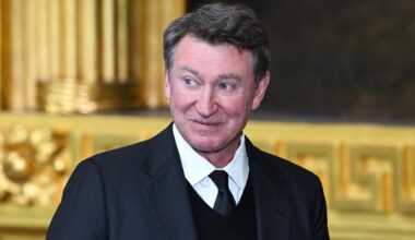 Wayne Gretzky's relationship with Trump gets backing from ex-NHL star