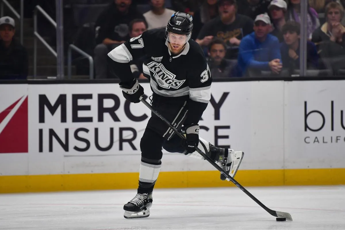 Vancouver Canucks acquire 500+ game veteran from the Los Angeles Kings in new trade proposal