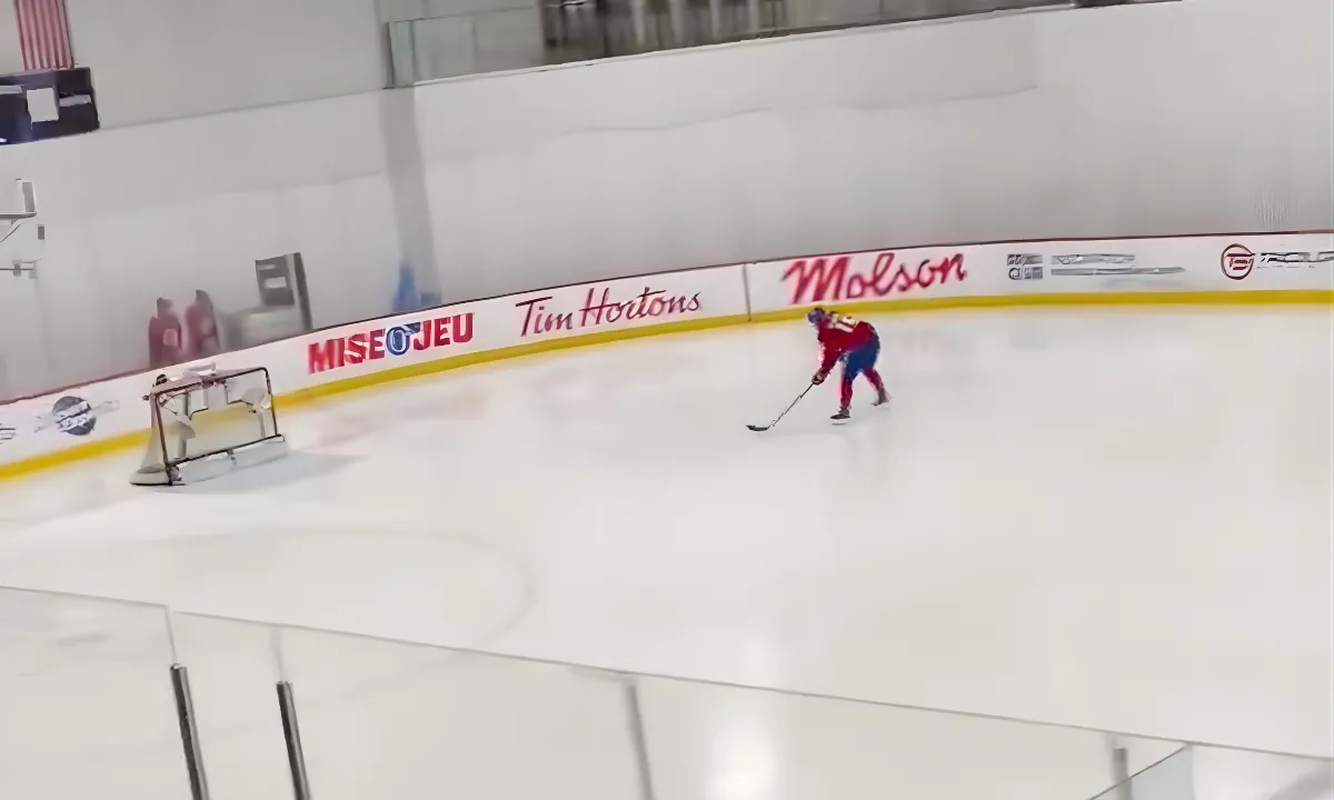 Canadiens forward’s return in doubt after concerning solo skate in Brossard