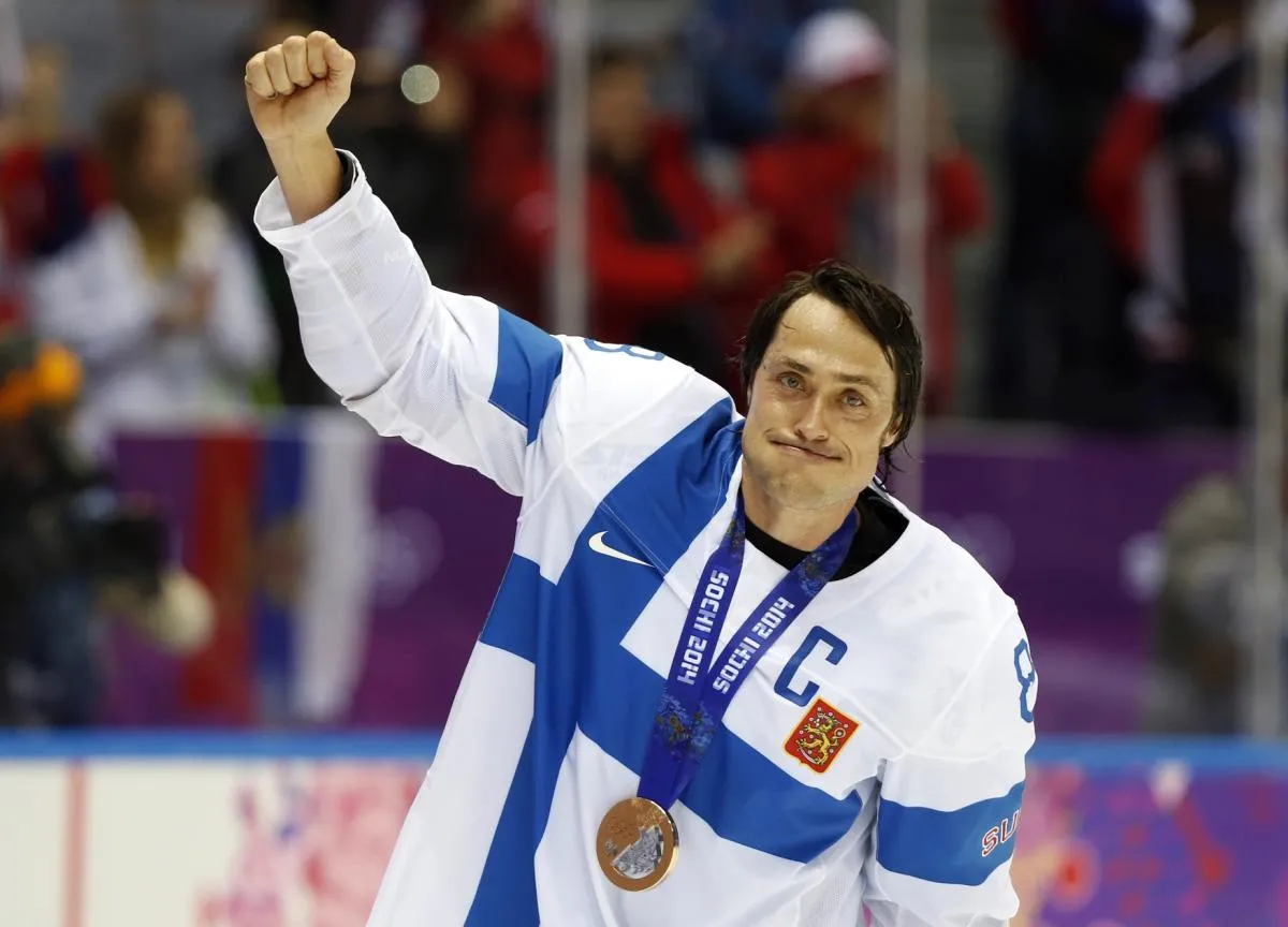 Finnish Hockey Hall of Fame legend blasts Olympic officials after Canada’s semifinal win over