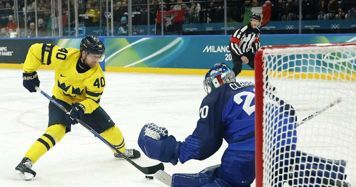 3 Teams Making Trade Offers for Canucks' Elias Pettersson