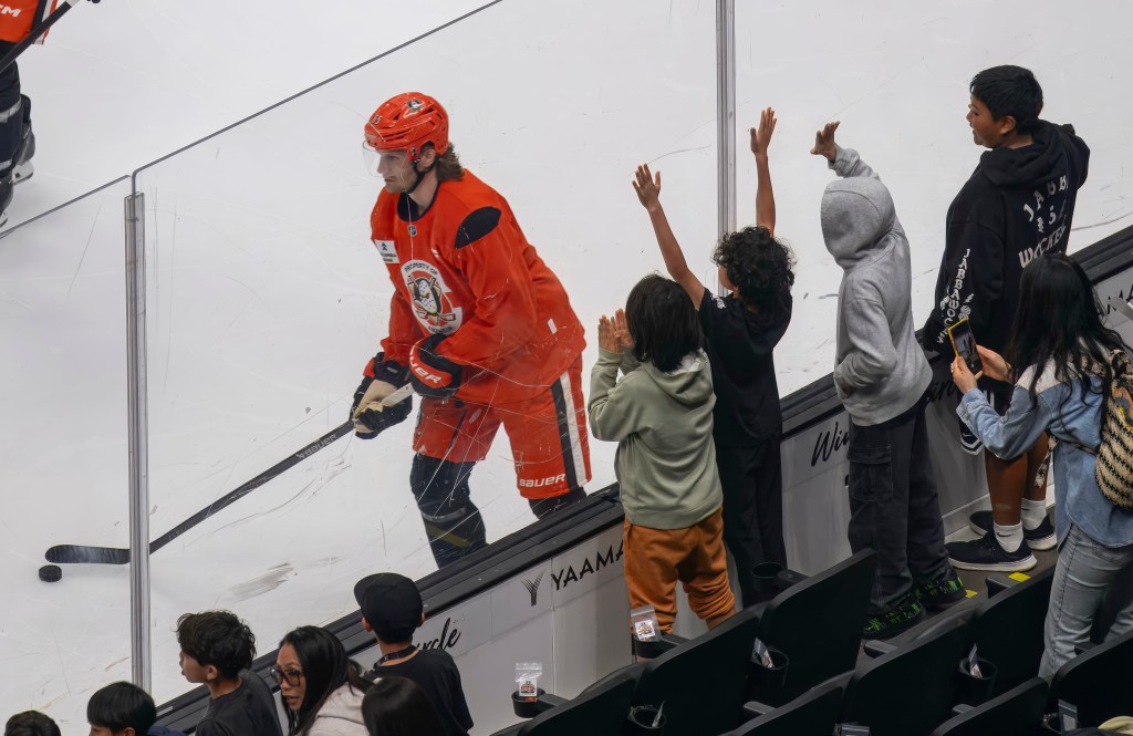 Ducks spend morning teaching science to nearly 7,000 students – Orange County Register