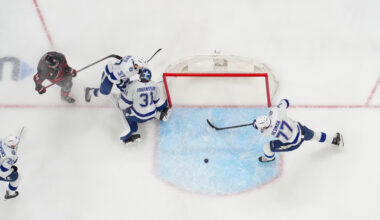 Lightning fall behind early, rally, eventually lose 5-4 to Hurricanes