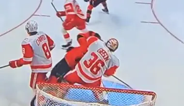 John Gibson goes completely viral following massive body slam on Ridly Greig