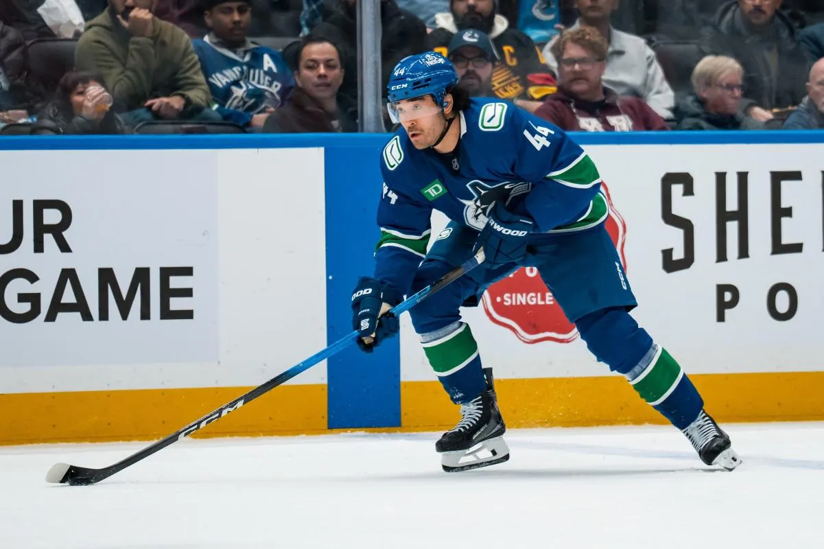 New report reveals former Vancouver Canuck Kiefer Sherwood may be on the move again