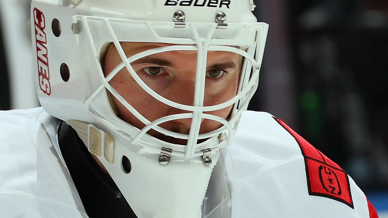 Sound Beach's Brandon Bussi making his mark as goalie for Hurricanes