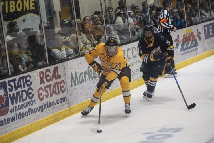 No. 16 Huskies hockey hits final bye week at perfect time | News, Sports, Jobs