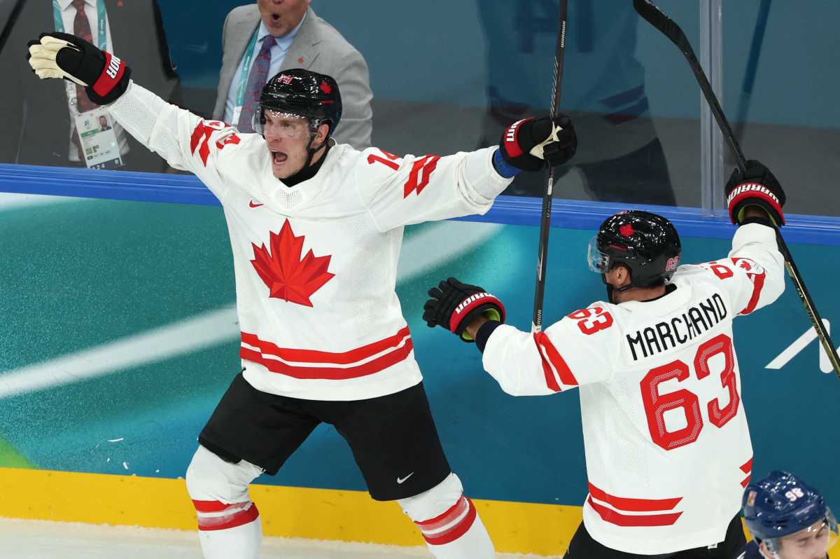 Islanders’ Bo Horvat scores in Canada’s 5-0 thrashing of Czechia