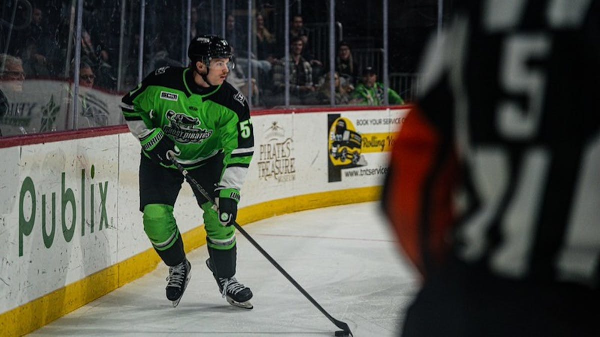 Solar Bears Hold Off Ghost Pirates, 3-2