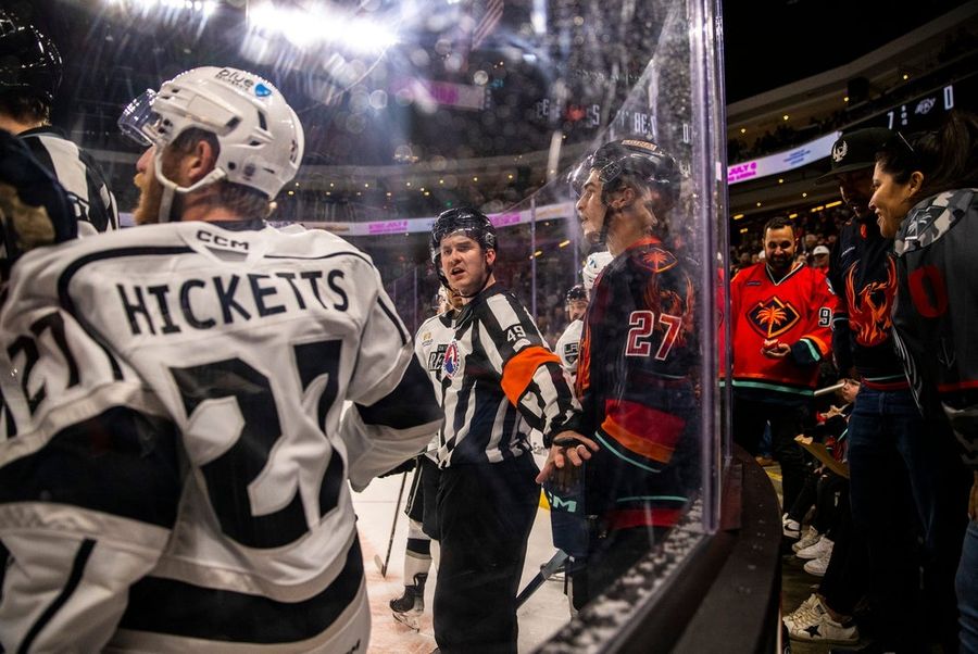 Syndication: Desert Sun