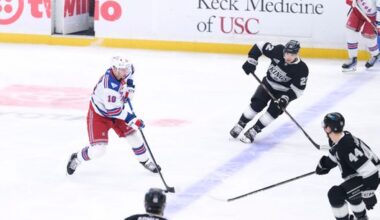 Kings trade for star forward Artemi Panarin