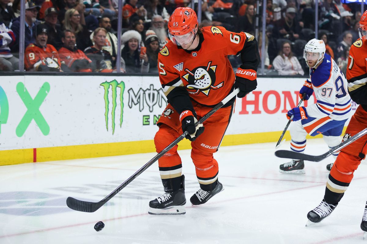 Anaheim Ducks defenseman Jacob Trouba (65) skates with the puck during the NHL game against the Edmonton Oilers, Wednesday February 25th, 2026 at Honda Center in Anaheim, Calif.