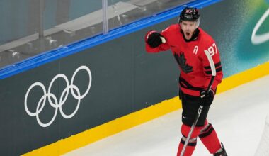 McDavid scores first career goal at Olympics to give Canada early lead