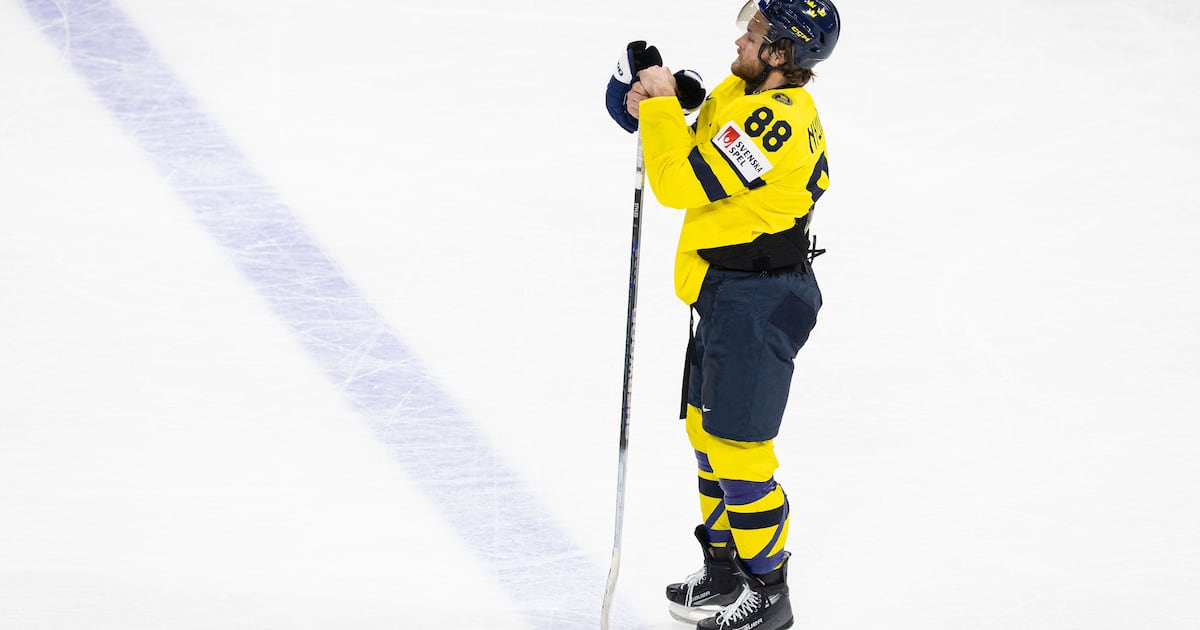 Toronto Maple Leafs forward William Nylander (groin) active for Sweden against hosts Italy