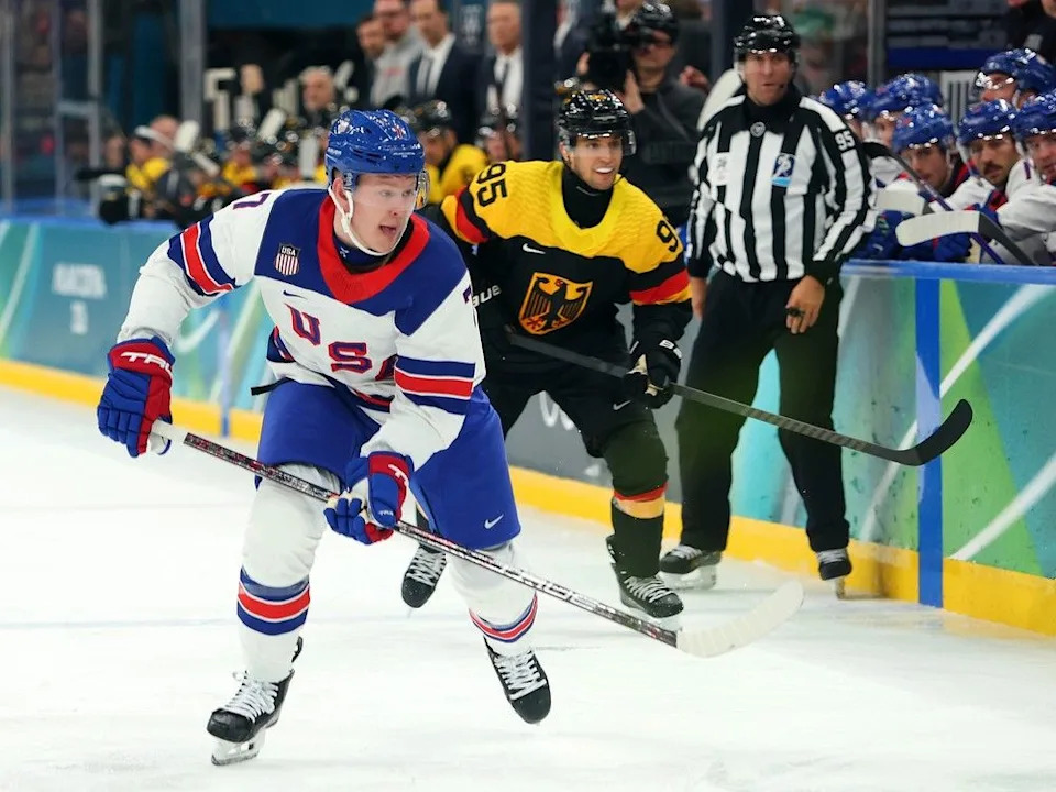  Brady Tkachuk #7 of Team United States.