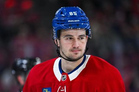 Jan 10, 2026; Montreal, Quebec, CAN; Montreal Canadiens left wing Alexandre Texier (85) looks on against the Detroit Red Wings during the third period at Bell Centre.