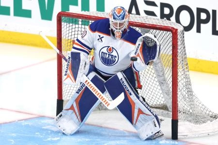 Dec 29, 2025; Winnipeg, Manitoba, CAN; Edmonton Oilers goaltender Calvin Pickard (30) warms up before a game against the Winnipeg Jets at Canada Life Centre.