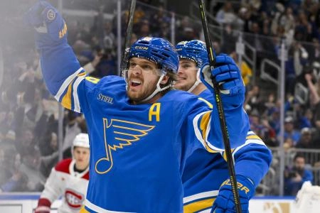 Jan 3, 2026; St. Louis, Missouri, USA; St. Louis Blues center Robert Thomas (18) reacts after scoring a shorthanded goal against the Montreal Canadiens during the second period at Enterprise Center.