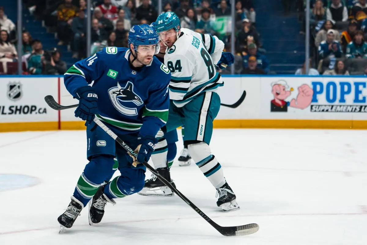 Vancouver Canucks winger reportedly notifies management he’s open to being moved before the tr