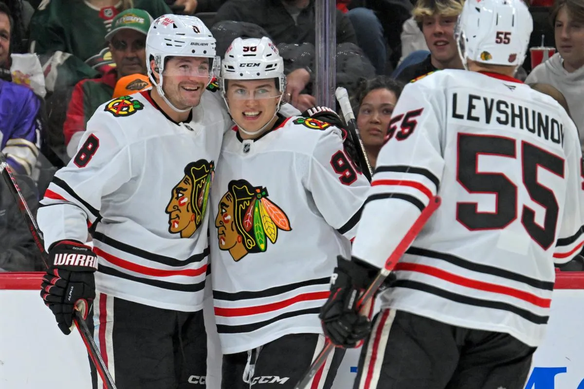 Blackhawks to trade two players to the Bruins in massive trade at the deadline