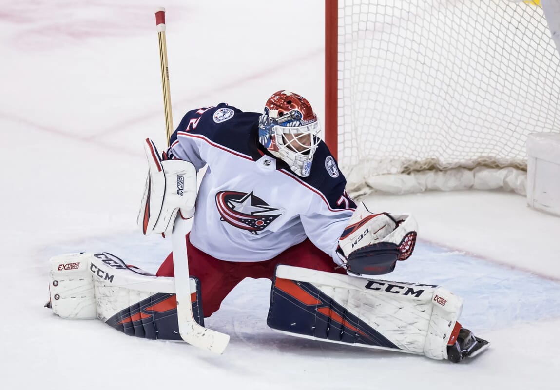 Chicago Blackhawks vs Columbus Blue Jackets Prediction, Picks & Odds