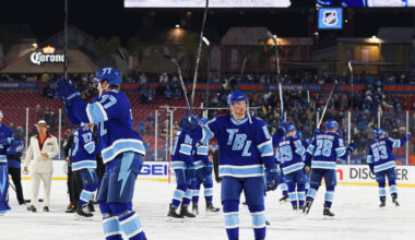 Lightning Beat Bruins In Tampa's First Stadium Series Game | 95.3 WDAE