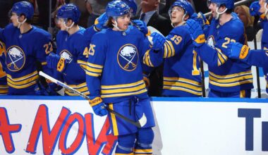 Jason Zucker breaks 3rd-period tie in the Sabres' 5-3 win over the Panthers |