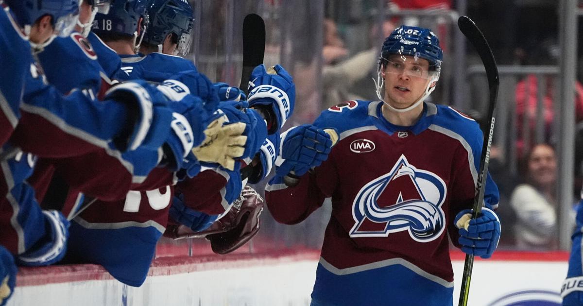 Lehkonen scores 2 goals and MacKinnon reaches 700 assists as Avalanche sink Sharks, 4-2 | National Sports